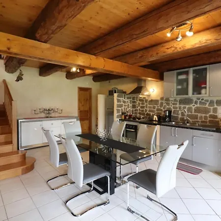 Maison Cosy 3 Chambres, Wifi, Cheminee, Parc 2700m², Proche Puy Mary - Fr-1-742-183 펜션